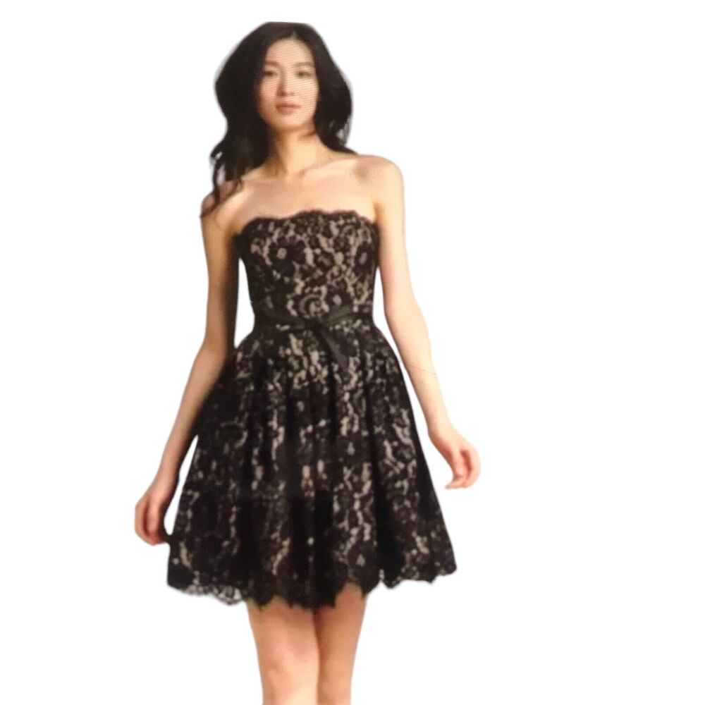 Neiman Marcus Robert Rodriguez Dress Size 6 Black Floral Lace Strapless Party